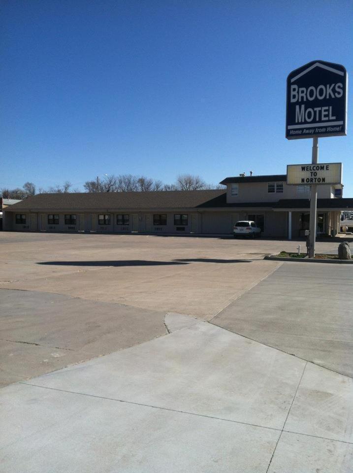 Brooks Motel Norton Exteriér fotografie
